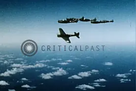 美国海军航空兵从“约克城号”航母起飞，对日占岛屿进行对地打击视频封面