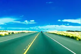 广东又在修建一条高速公路，途经4县市，预计2021年建成通车视频封面