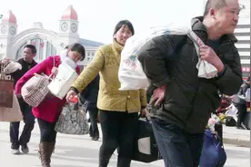 美女总结2018打工顺口溜，外出打工的都来看看！句句戳心，不容易视频封面