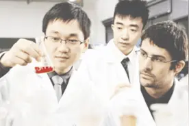 中国小伙一简单发明，获95个国家专利，日本想2亿买断被拒！视频封面