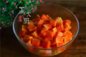 木瓜蜂蜜盏，做这款夏季小甜品，只要三分钟图片