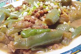 猪肉末和茄子加上黄豆酱，这么做铁定能多吃两碗饭