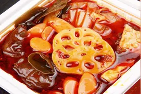好吃又方便的“自热火锅”走红网络，但它暗藏危险！危害堪比炸弹视频封面
