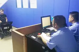 珠海一外卖员被3人当街围殴！警方：送餐纠纷 嫌疑人已被刑拘视频封面