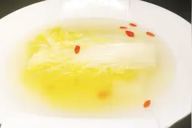 厨师秀教你：开水白菜的简单做法，在家也能做出高大上的开水白菜视频封面