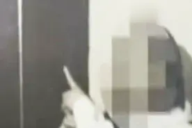防火防盗防闺蜜！广西女子解锁闺蜜手机，盗刷7万多买名牌包！视频封面