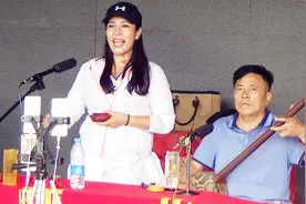 陕北美女说书《掐蒜苔》，人美声音更好，听醉了视频封面