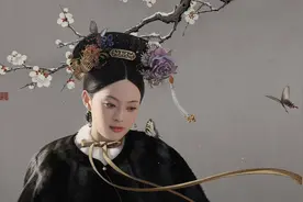 清宫妃子的真实生活：等级森严，大多睡大通铺，收入不及普通人视频封面