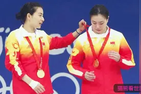 回顾经典：2008北京奥运会，郭晶晶最后一战，携手吴敏霞完美夺冠
