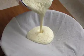 豆腐脑最古老的做法，奶奶这样做了几十年，鲜嫩爽滑太香了视频封面