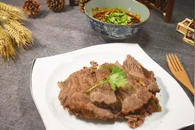想吃卤牛肉？懒人教你一个电饭煲就搞定视频封面