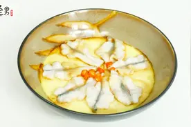 经典鲁菜芙蓉黑鱼片！鱼肉滑嫩，美味营养，很适合宝宝吃的一道菜视频封面