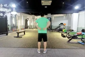精神不好整个人懒懒的教你一个动作，30秒提神还能提肾气固根本！视频封面