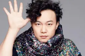 陈奕迅的这首经典歌曲，曾经风靡整个校园，听懂已不再年轻视频封面