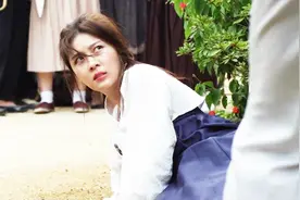 男子发现大儿子长的像邻居，从妻子口中得知真相，差点崩溃了！视频封面