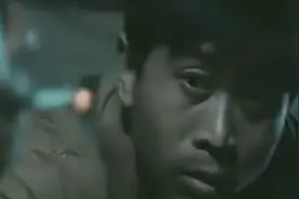 以为是和自己一队过来抽烟的，人家反手带起小钢帽，就问你懵不懵视频封面