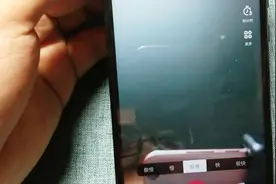 抖音中很火的反差色视频是怎么做到的？其实方法很简单，试一试吧视频封面