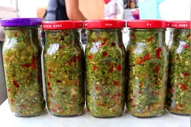 想吃韭花酱自己在家做，搭配肉食简直是绝配，储存一年都不会坏视频封面