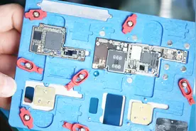 iPhonexs max 主板分层安装，就是这么快视频封面