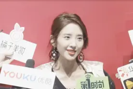 超委屈！刘昊然抱怨：我都快21岁了，驾照都没有视频封面