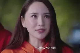 六人逃课被老师抓包，女生机智当场编谎帮好友躲过处罚视频封面