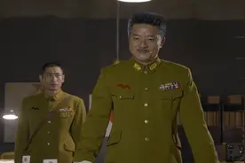 日军骄傲与手下展示自己地下密室，还讲起他奸诈的计划，够阴险视频封面