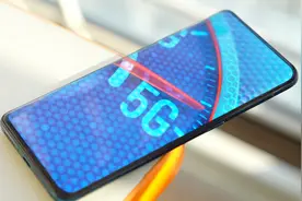 三星Galaxy S10参数爆出：骁龙855+5G+屏下指纹，售价决定成败视频封面