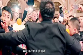 千万富豪举办世纪婚礼，受到各界人士的关注视频封面
