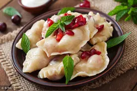 “美食者不必是饕餮客”——有关食物的英语翻译图片