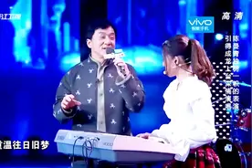 街头卖艺姑娘陈曼青新奇演绎，冯小刚撩拨成龙，成龙深情献唱！视频封面