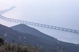 我怎么这么好看！180秒回顾港珠澳大桥建设不平凡的九年视频封面