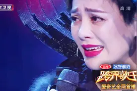 这首歌没几个人敢翻唱，宁静飙高音唱到哭，旁边钢琴师泪流不止！视频封面
