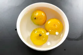 吃了20多年的橘子才知道，用开水烫一烫好处，看完立马收藏了！视频封面