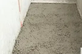 阳台属于悬挑板的结构，装修要用陶粒回填，体积轻还安全视频封面