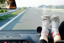 放下两条腿，保住一条命图片