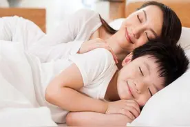 应该和孩子分房睡吗？几岁开始？如何说服孩子？一流父母这样做图片
