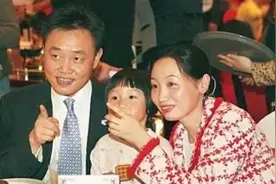 黄光裕终于出狱，背后的女人曝光：苦等12年，陪他东山再起图片