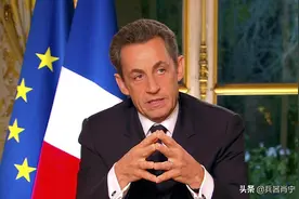 法国重拾2艘航母的雄心！弥补萨科齐时代遗憾，打造双航母战斗群图片