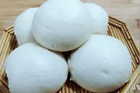 在家蒸馒头要想做到松软，表面光滑不塌陷，只需注意三点就可以了图片