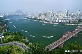 大手笔！柳州市计划改变高等教育薄弱的现状！称要和其身份匹配图片