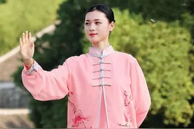 老拳师谈太极拳之沉肩坠肘图片