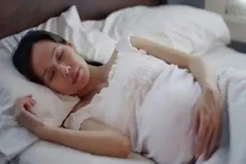“不就是怀个孩子吗”？外人说得轻松，不懂孕育背后的难和痛图片