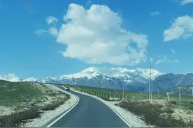 《赞塞外江南》图片