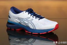 现在还在穿Asics（亚瑟士）跑鞋的，都是些什么人？图片