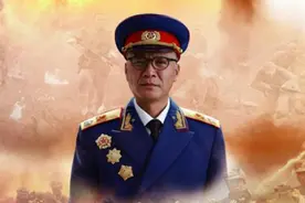 一家四口都是演员，爸爸获影帝殊荣，儿子早年成名，母女颜值超高图片