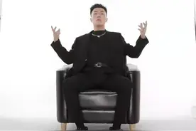 一个自称是说唱爱好者的公务员，玩说唱半年居然就出了专辑图片