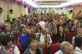 吉林超级传播者被扒：很可能是个专门哄骗老人买保健品的讲师图片