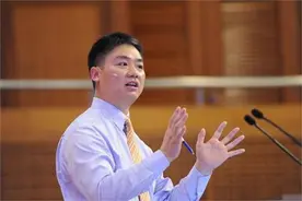 刘强东的格局有多大，看他对电子商务的理解就懂了，格局决定结局图片