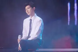 全开麦真唱，也值得上热搜？图片
