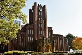 日本各大学毕业生年收入排行：东大、一桥领跑图片